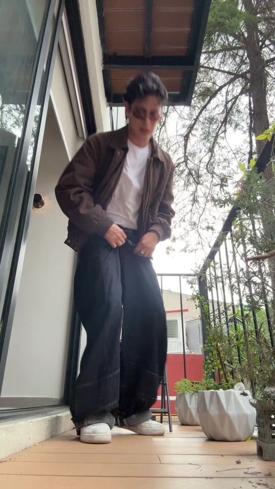 Post 1 by Leonardo Lotina on TikTok (video)