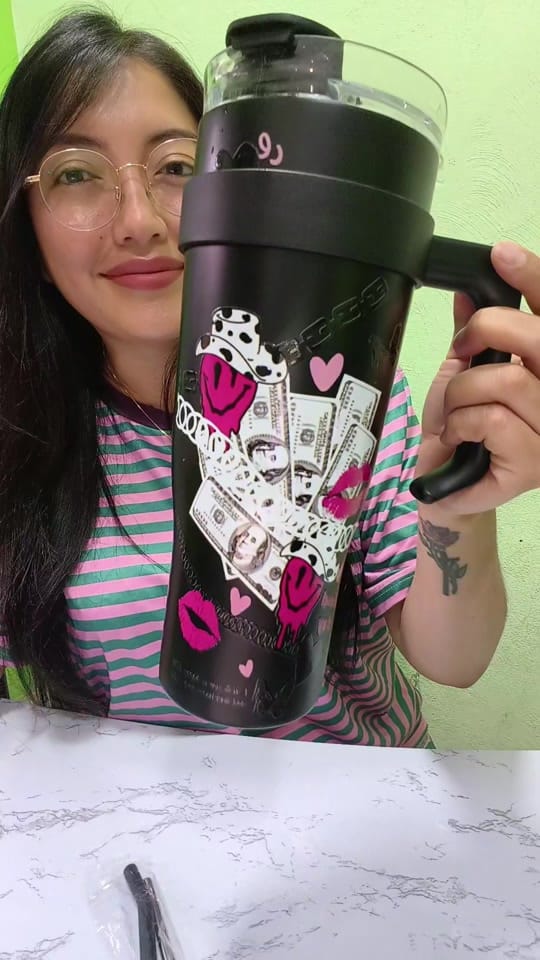 Post 3 by Sugey Yañez on TikTok (video)