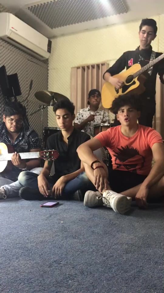 Post 6 by Pica Ston’s on TikTok (video)