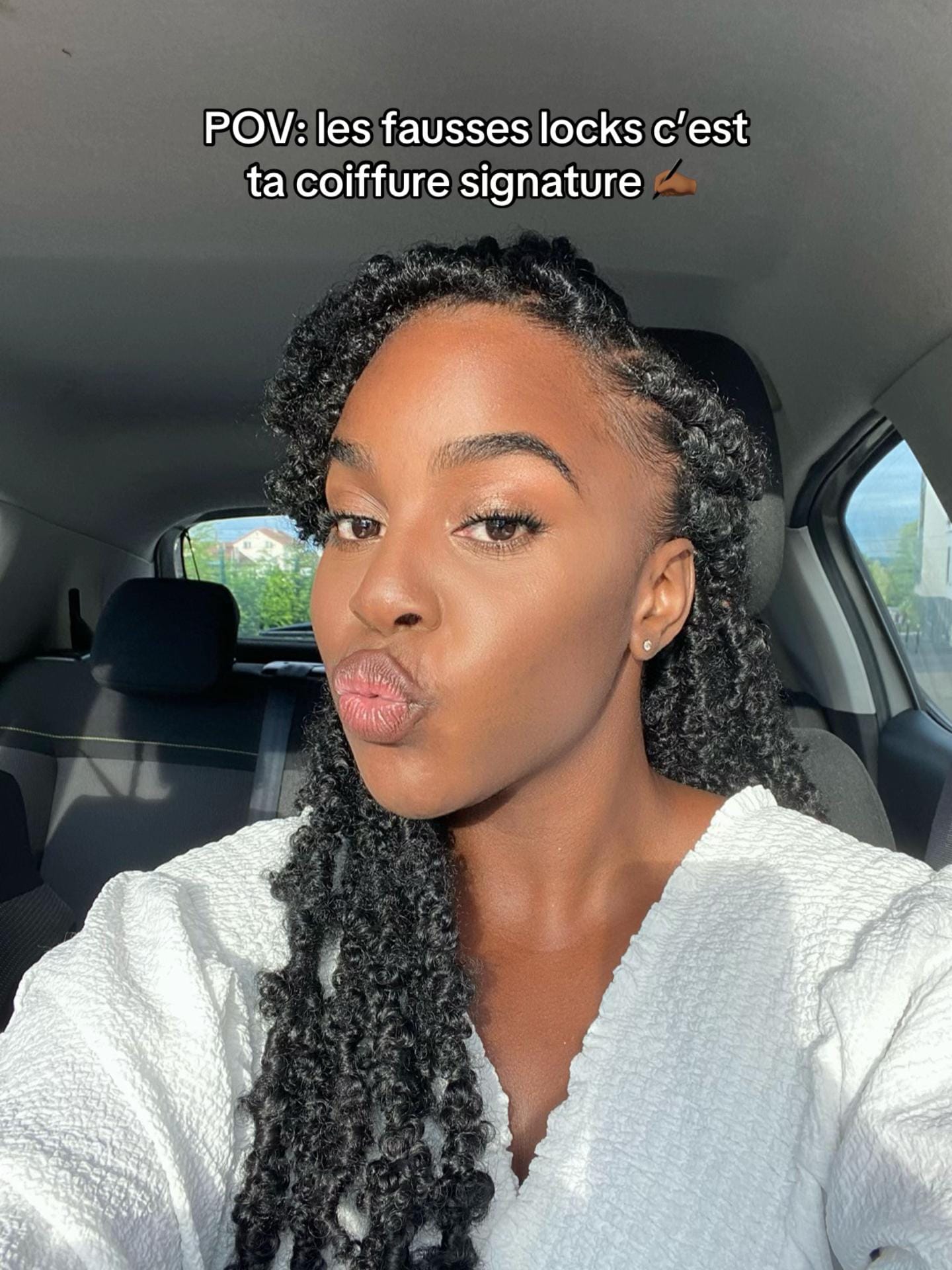 Post 6 by Grâce-Kelly on TikTok (video)
