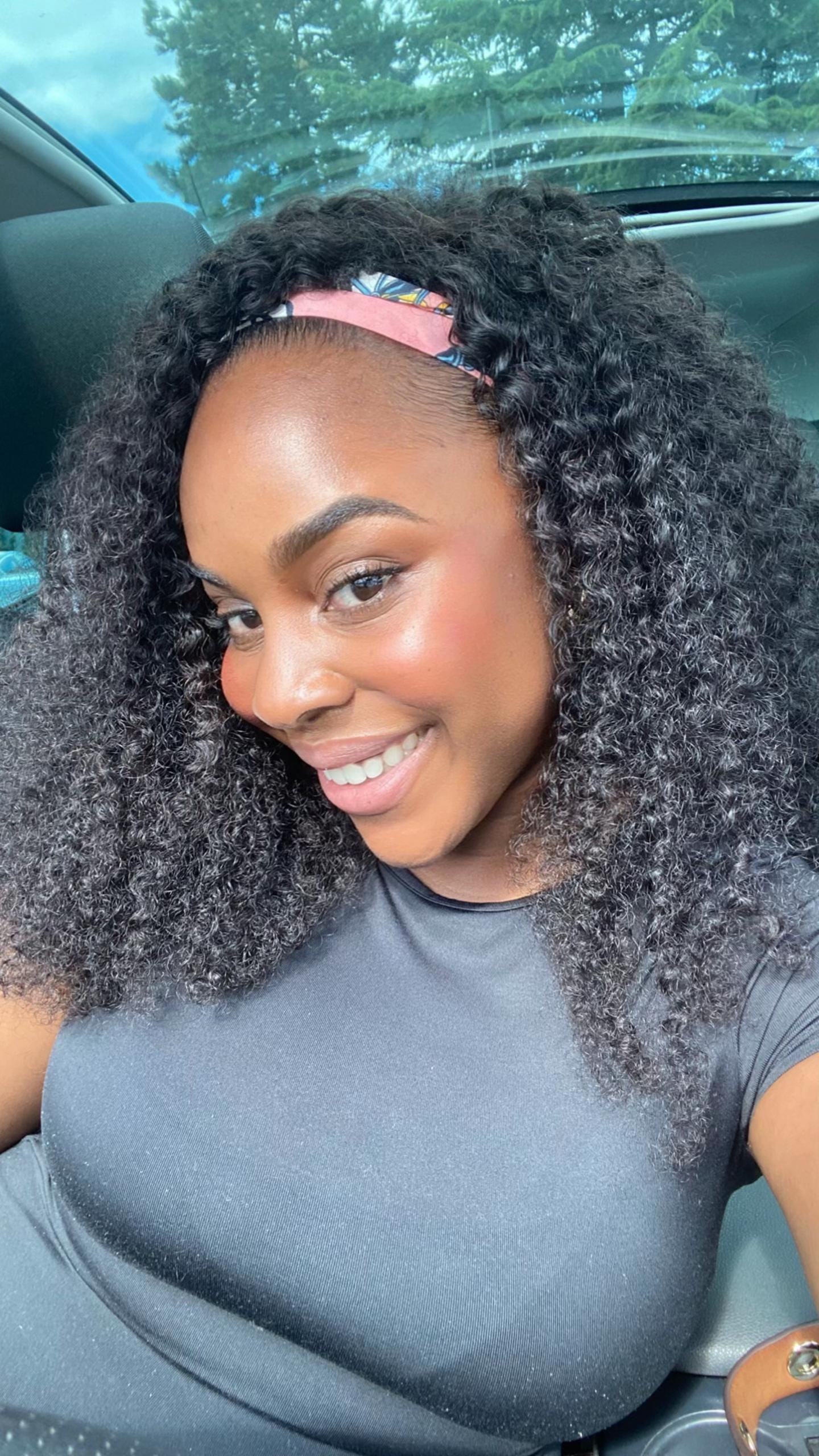 Post 1 by Grâce-Kelly on TikTok (video)