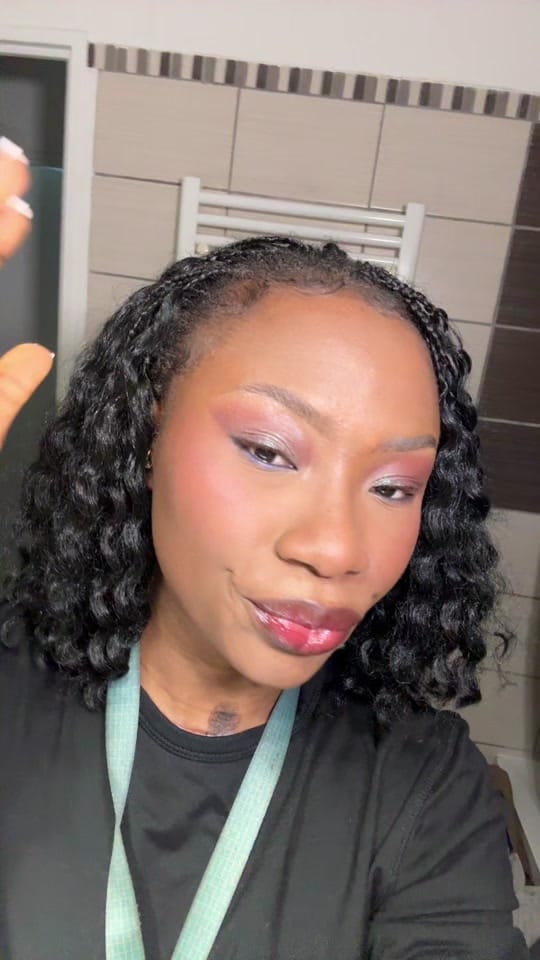 Post 4 by Niella on TikTok (video)
