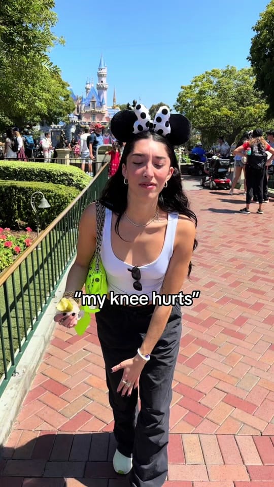 Post 2 by valou on TikTok (video)