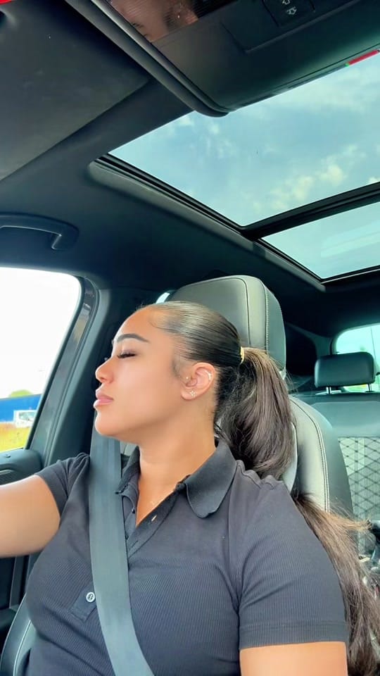 Post 4 by Malvina 🤍 on TikTok (video)