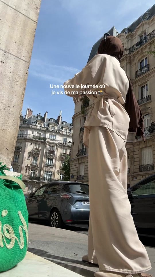 Post 6 by Latifa - Content creator on TikTok (video)
