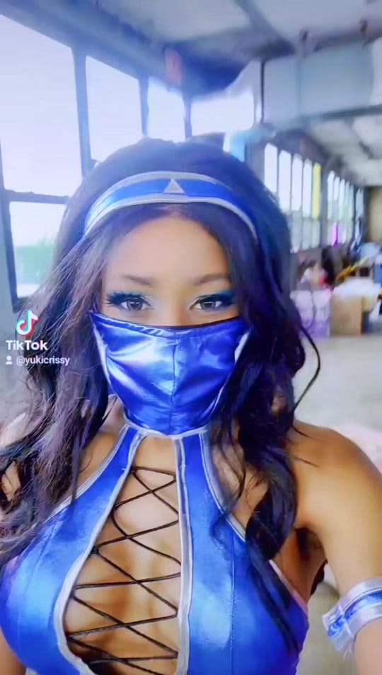 Post 7 by 𝒴𝓊𝓀𝒾𝒞𝓇𝒾𝓈𝓈𝓎 on TikTok (video)