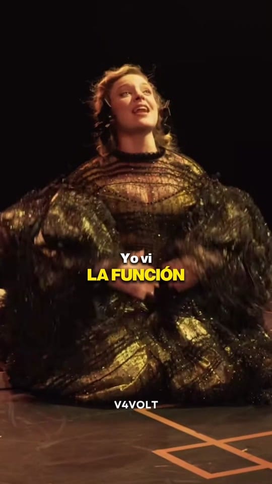 Post 4 by Mister Chaise Longue Podcast on TikTok (video)