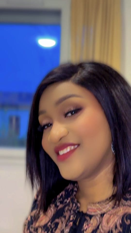 Post 10 by MUNA’S BEAUTY💄💅 on TikTok (video)