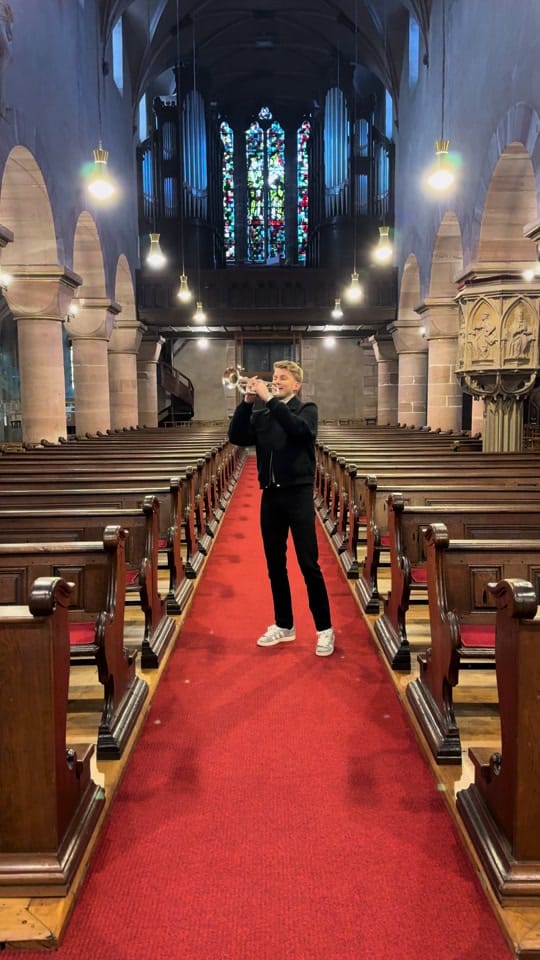 Post 10 by Robin Leon Official on TikTok (video)