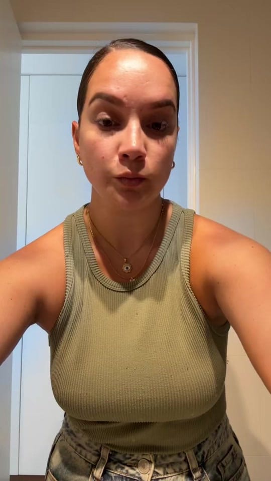 Post 3 by Francesca Lazo Makeup on TikTok (video)