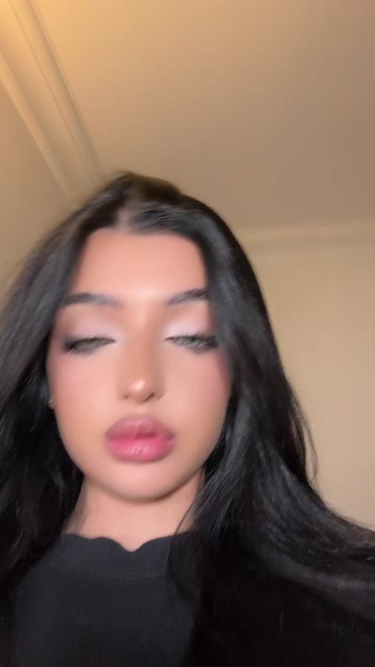 Post 4 by 🇷🇴🇫🇷 on TikTok (video)