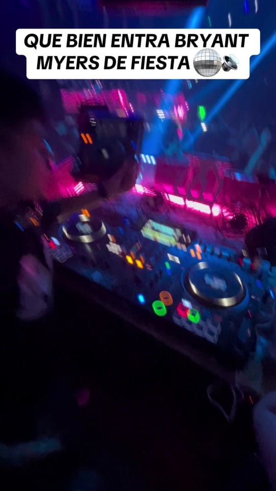 Post 9 by Diego Ares Dj🔥 on TikTok (video)