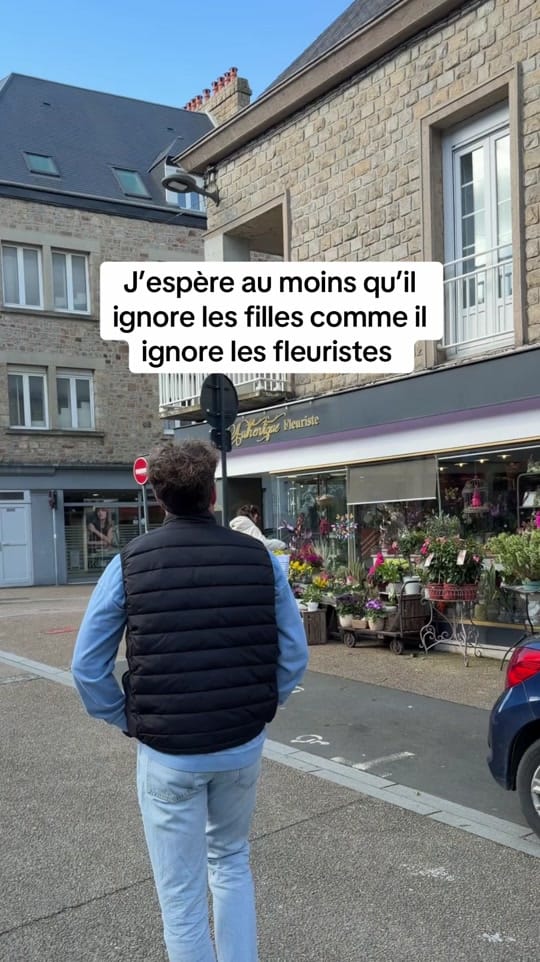 Post 7 by Anaëlle Chretien on TikTok (video)