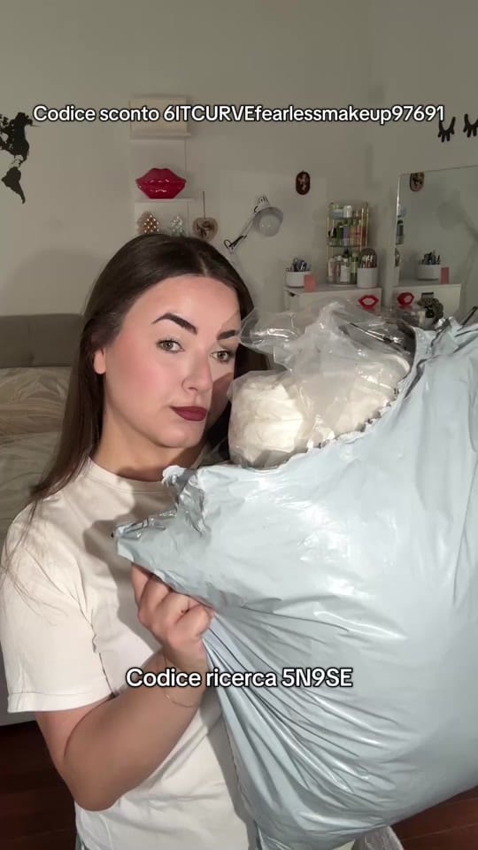 Post 1 by Fearlessmakeup 🪐 on TikTok (video)
