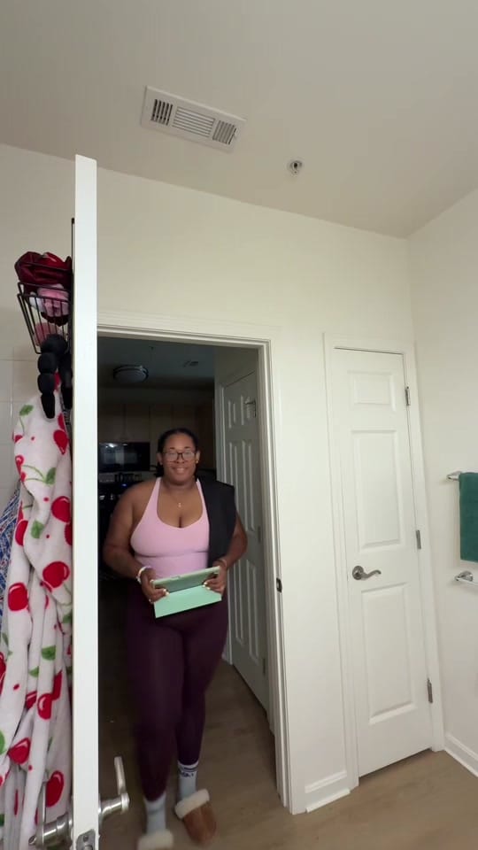 Post 2 by 🤍🍂Chesca|Boston Creator on TikTok (video)