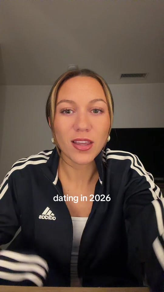 Post 8 by Paris on TikTok (video)