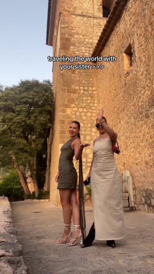 Post 10 by AnnaG on TikTok (video)