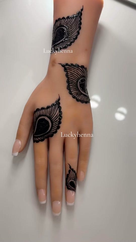 Post 6 by luckyhenna on TikTok (video)