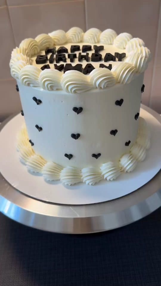 Post 1 by luckyhenna on TikTok (video)