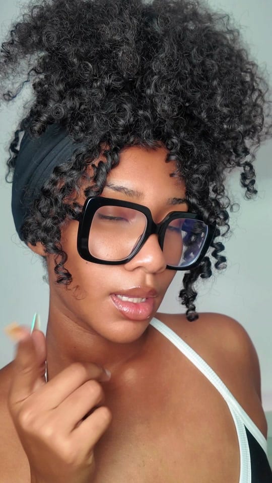 Post 7 by Y R I N A on TikTok (video)