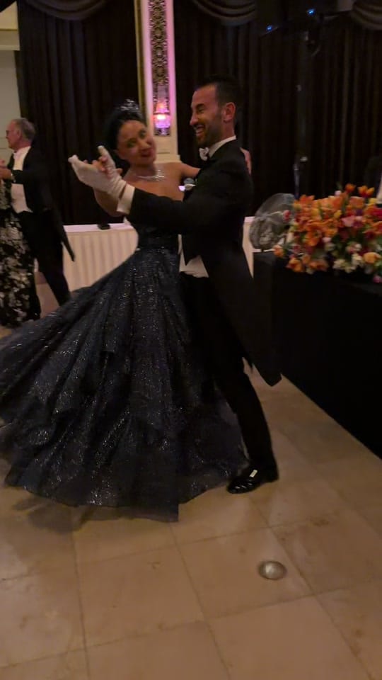 Post 9 by Waltz_of_Paris on TikTok (video)