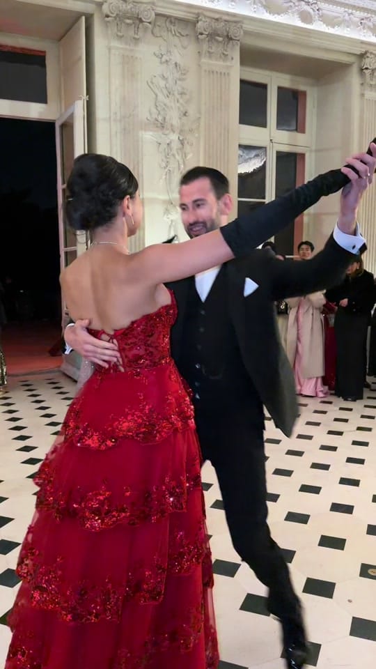 Post 3 by Waltz_of_Paris on TikTok (video)