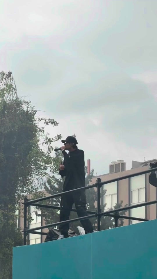 Post 1 by Fuleteo The Show on TikTok (video)