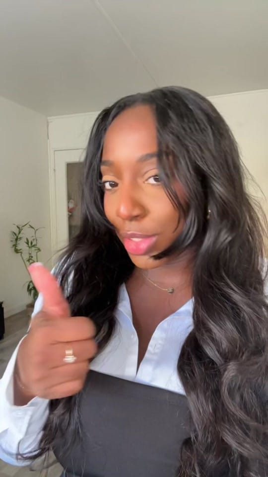 Post 3 by Lisa on TikTok (video)