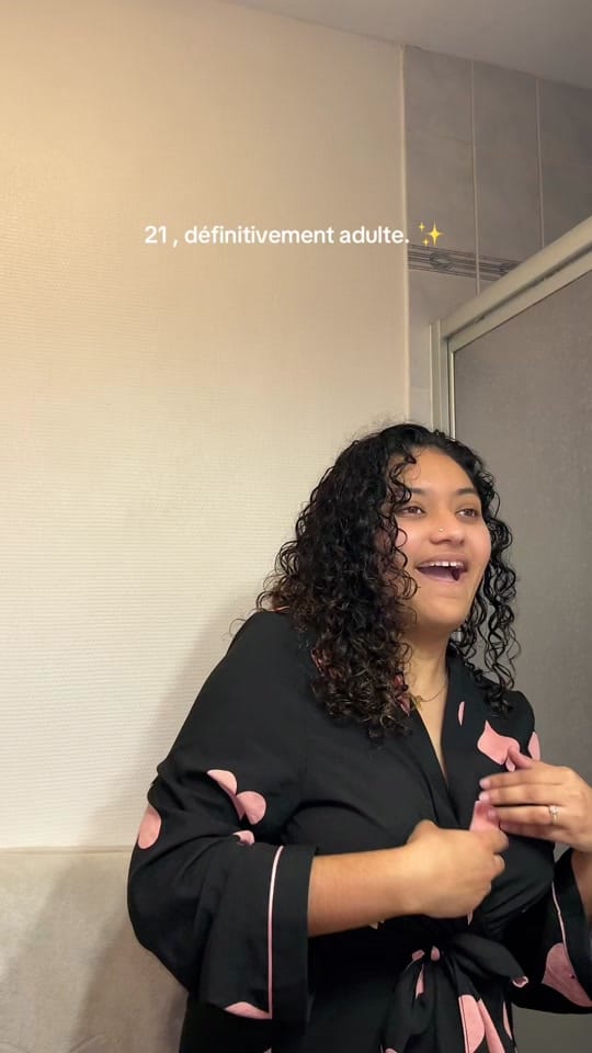 Post 5 by Malooo ✨🌺🐚 on TikTok (video)