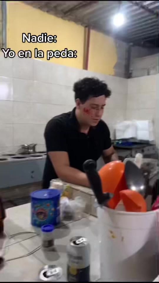 Post 9 by Alextremo on TikTok (video)