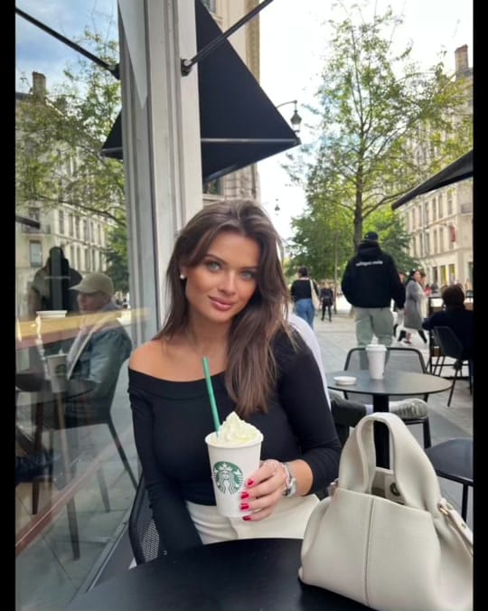Post 6 by Agathe ✨ on TikTok (video)
