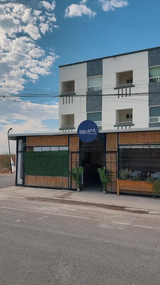 Post 7 by Buen Colmillo on TikTok (video)