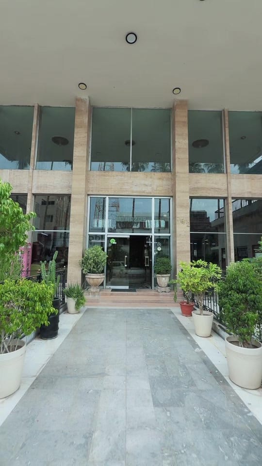 Post 5 by Buen Colmillo on TikTok (video)