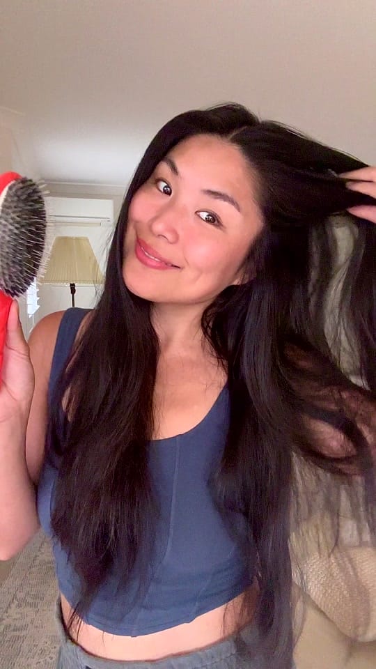 Post 5 by Linda Lin Love on TikTok (video)