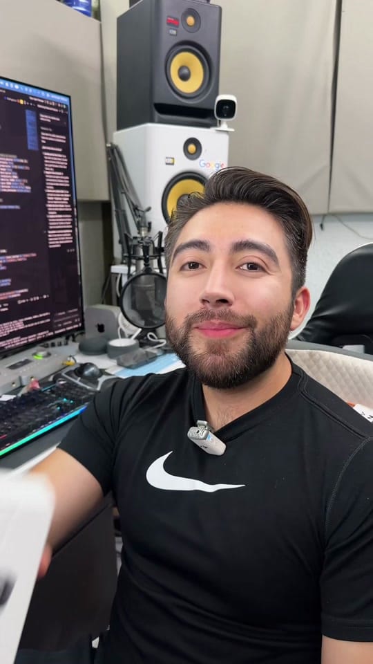 Post 8 by Mauricio Garces on TikTok (video)