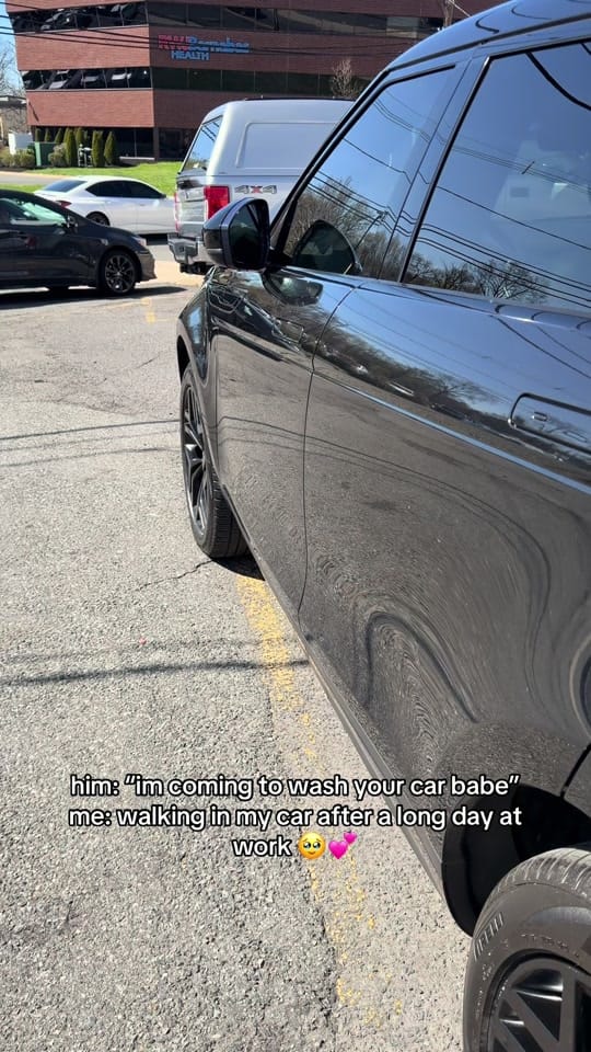 Post 8 by ParisGetJaded on TikTok (video)
