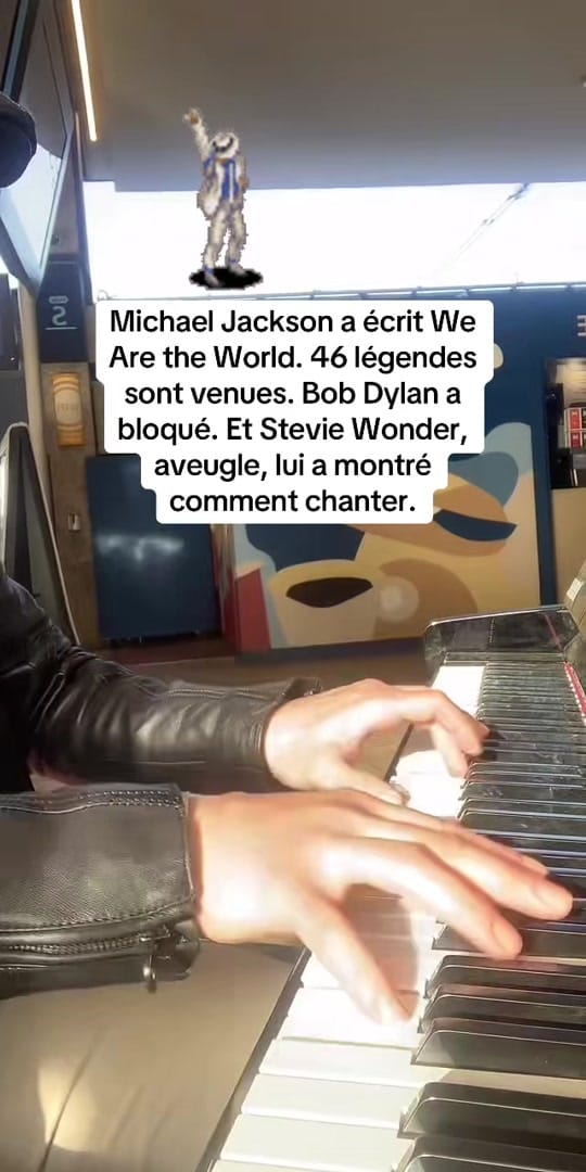 Post 6 by Moon compositeur on TikTok (video)
