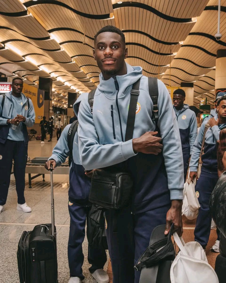 Post 6 by MOUSSA NIAKHATE FANS on TikTok (video)