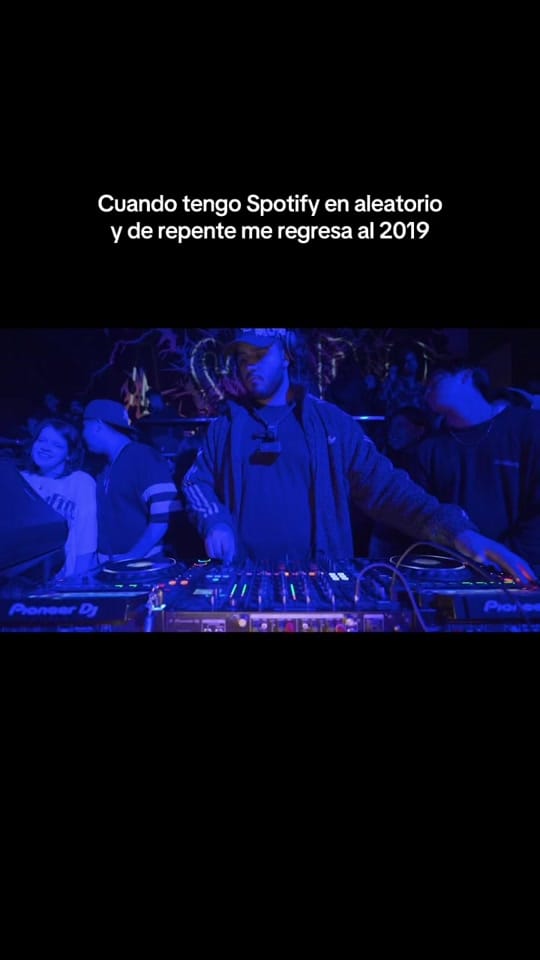 Post 1 by Canndy on TikTok (video)