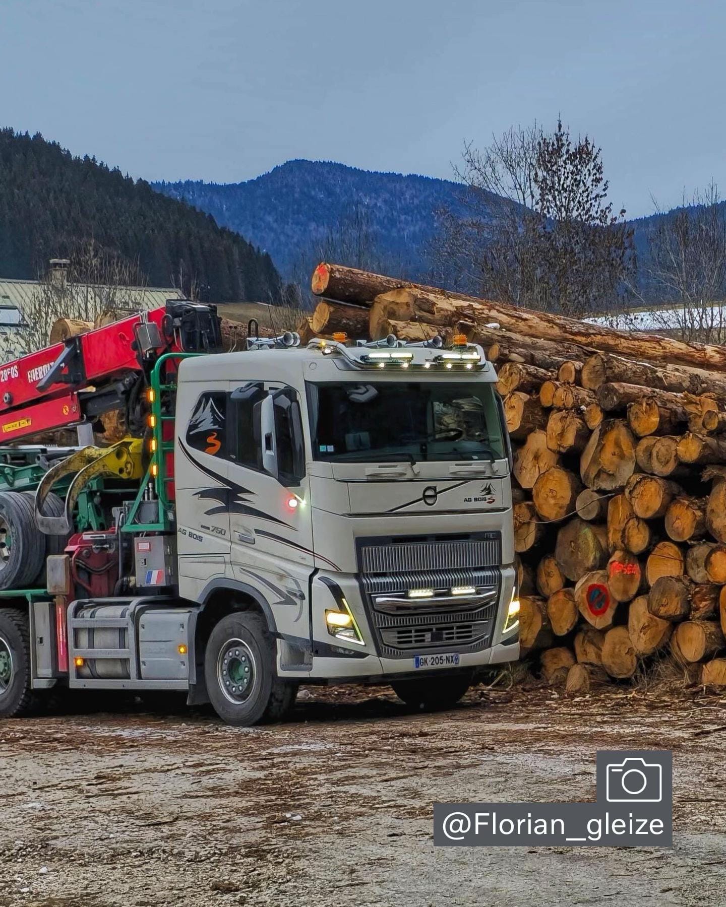 Post 7 by Volvo Trucks France on TikTok (video)