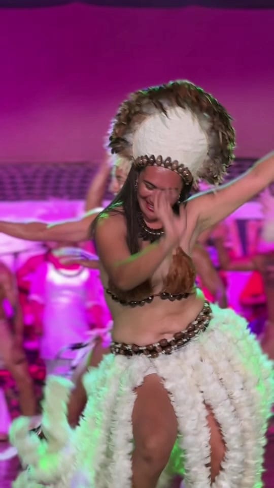 Post 2 by Ballet Cultural Kari Kari on TikTok (video)