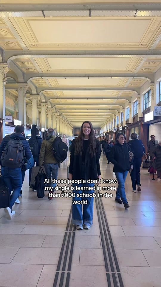 Post 8 by Charlie Oz on TikTok (video)