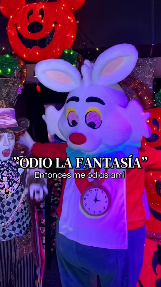Post 7 by Beto Cosplay on TikTok (video)
