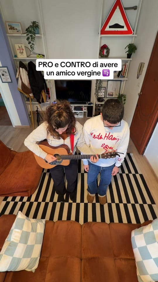Post 4 by Emash & Francesca on TikTok (video)