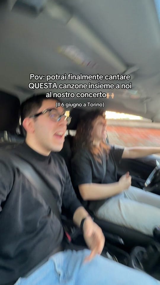Post 7 by Emash & Francesca on TikTok (video)
