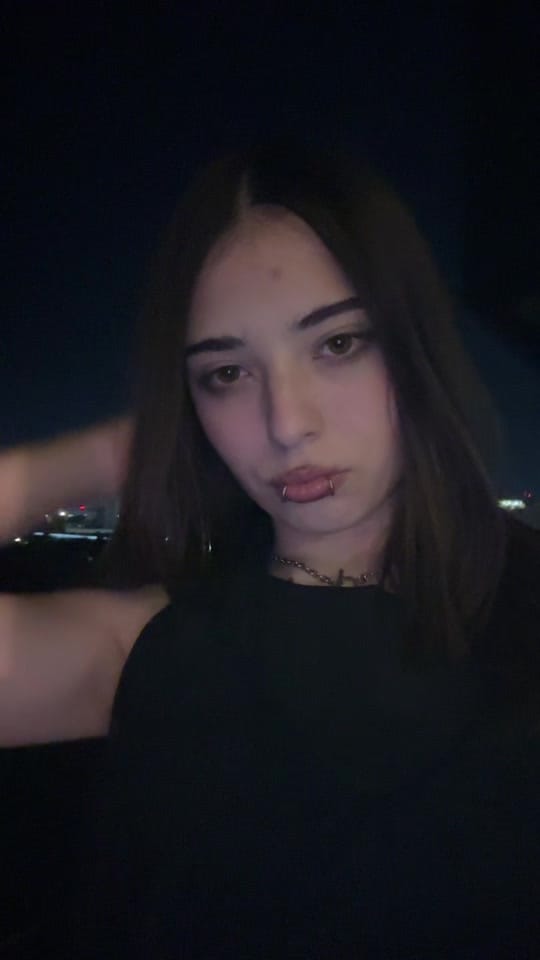 Post 3 by leneflres on TikTok (video)