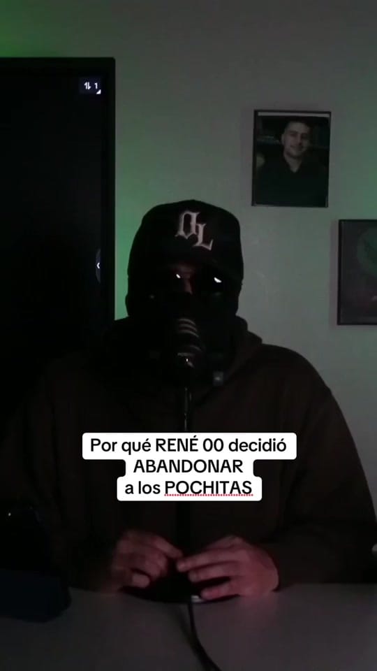 Post 8 by Chismes Podcast 🎙️ on TikTok (video)