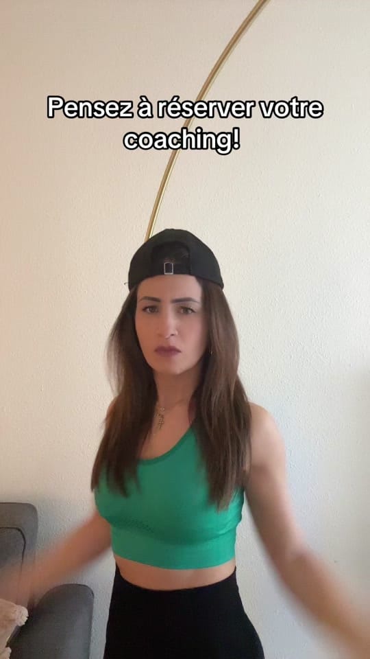 Post 2 by Alexandra on TikTok (video)