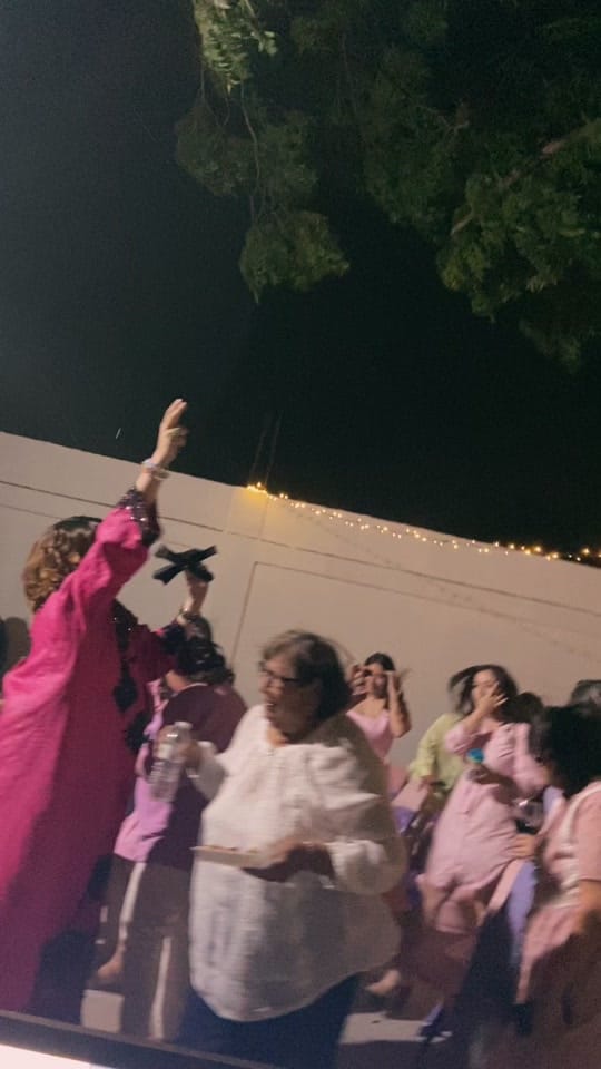 Post 8 by Doña Toña El Show on TikTok (video)