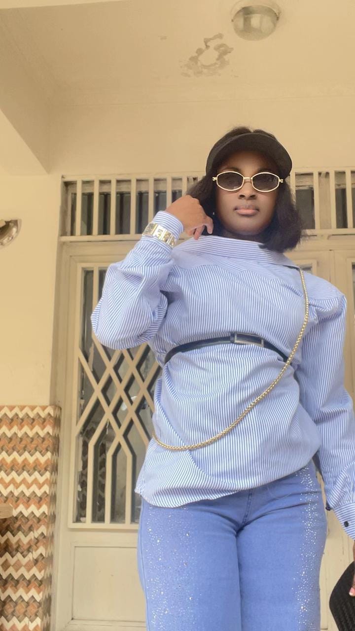 Post 8 by Merveille Nzola@ Mère double on TikTok (video)